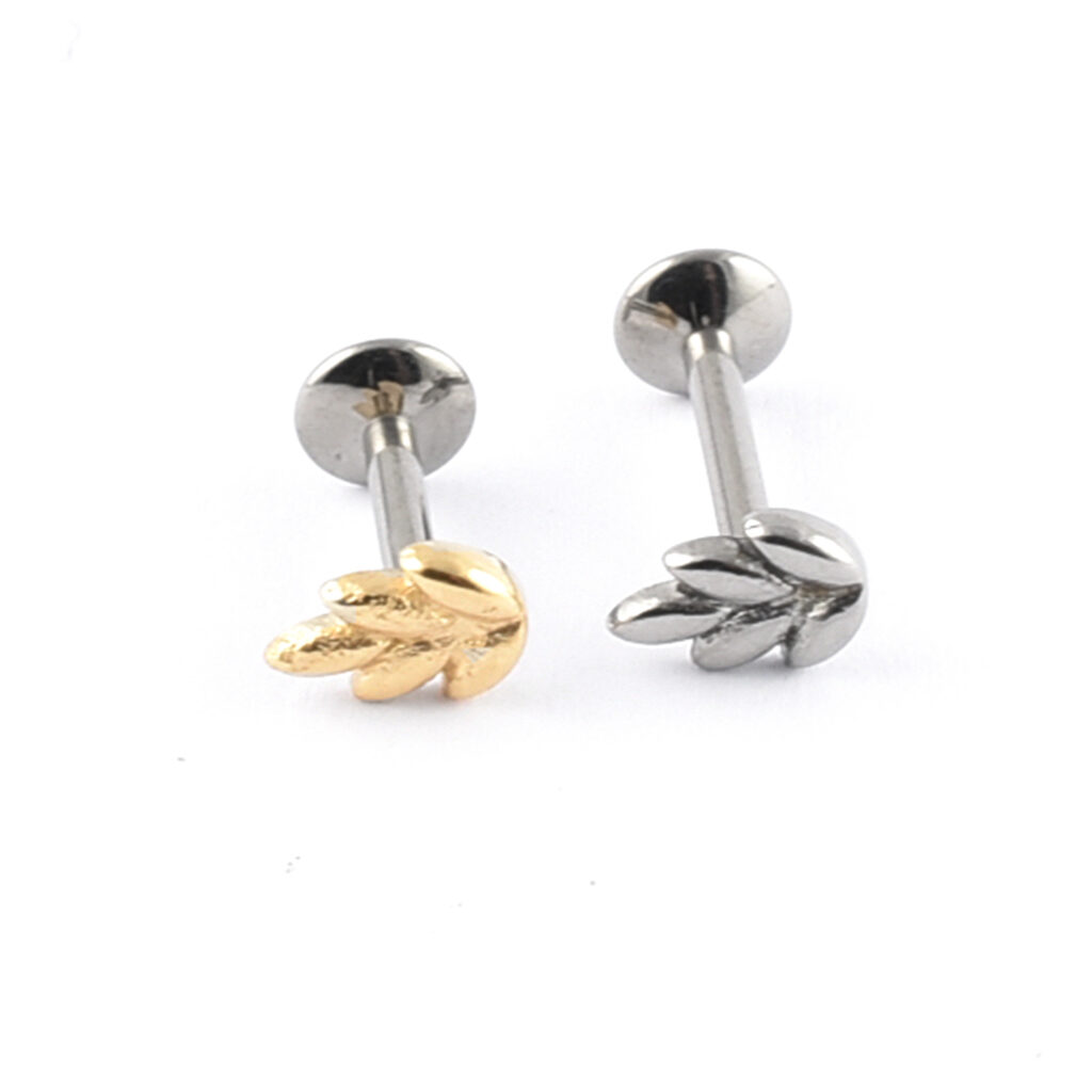 Titanium labret with fern leaf