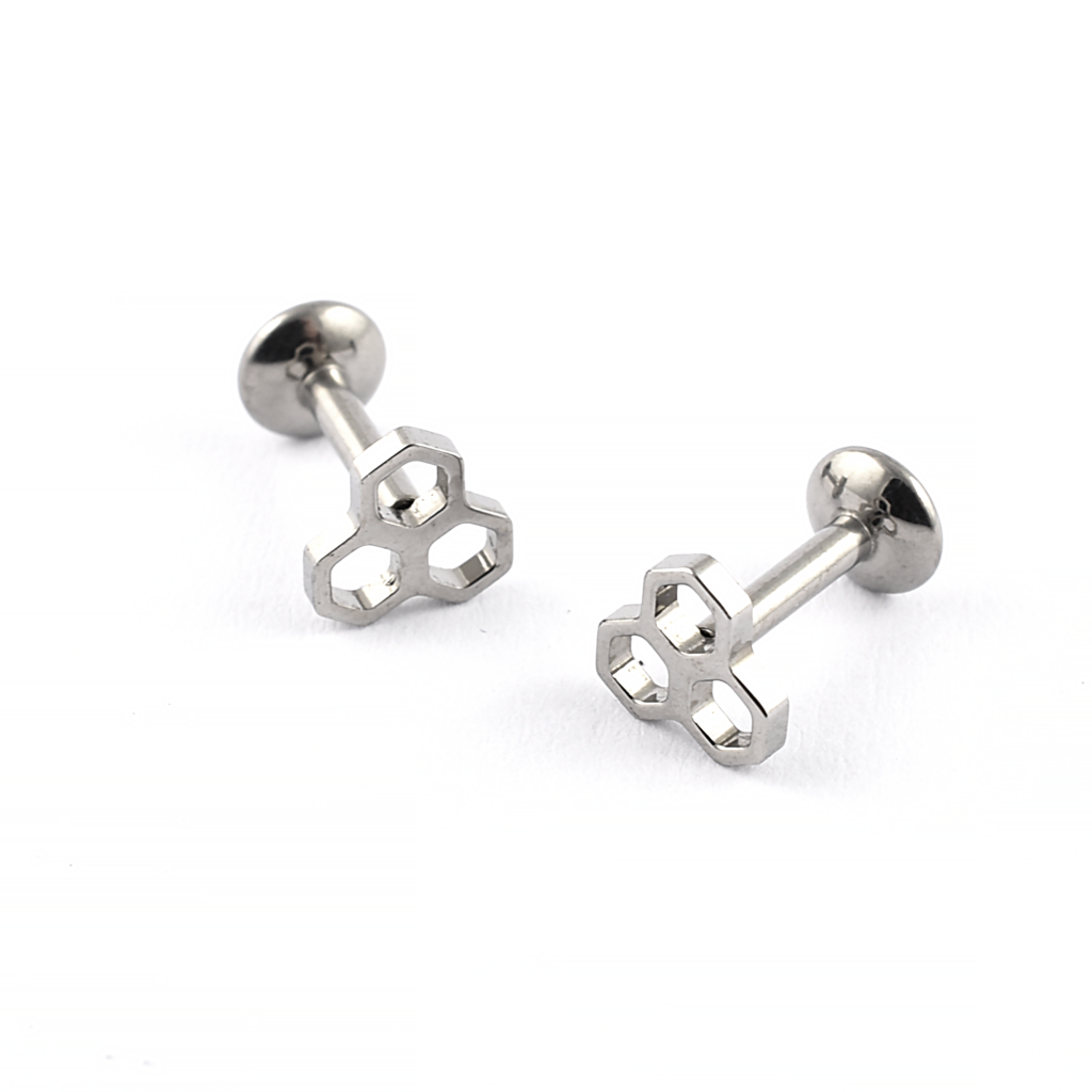 Titanium Labret with Honeycomb top