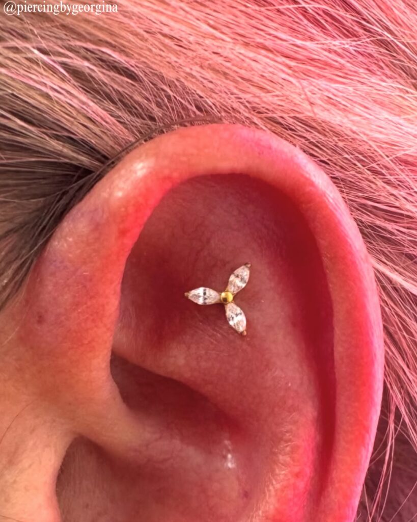Titanium Labret 3 Gems Cluster