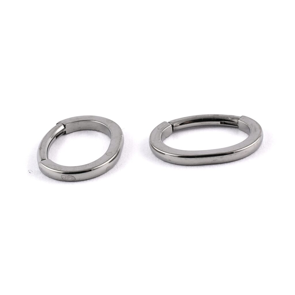 Titanium Hinged Plain Oval Rook Ring